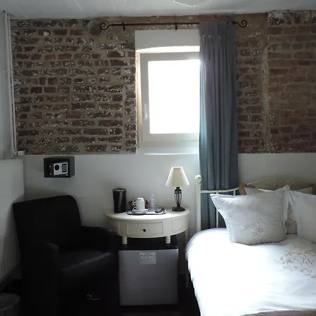 Hotel Berneau Отель