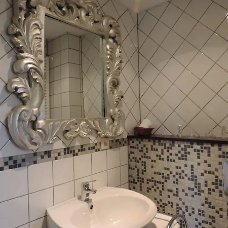 Hotel Berneau Отель 3*