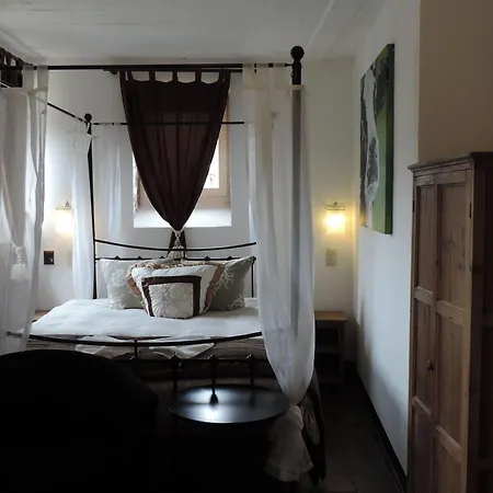 Hotel Berneau Отель 3*